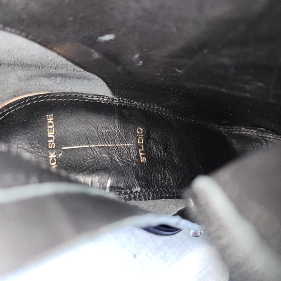 NWOT Black Suede Studio Taylor Boots - Picture 9 of 16